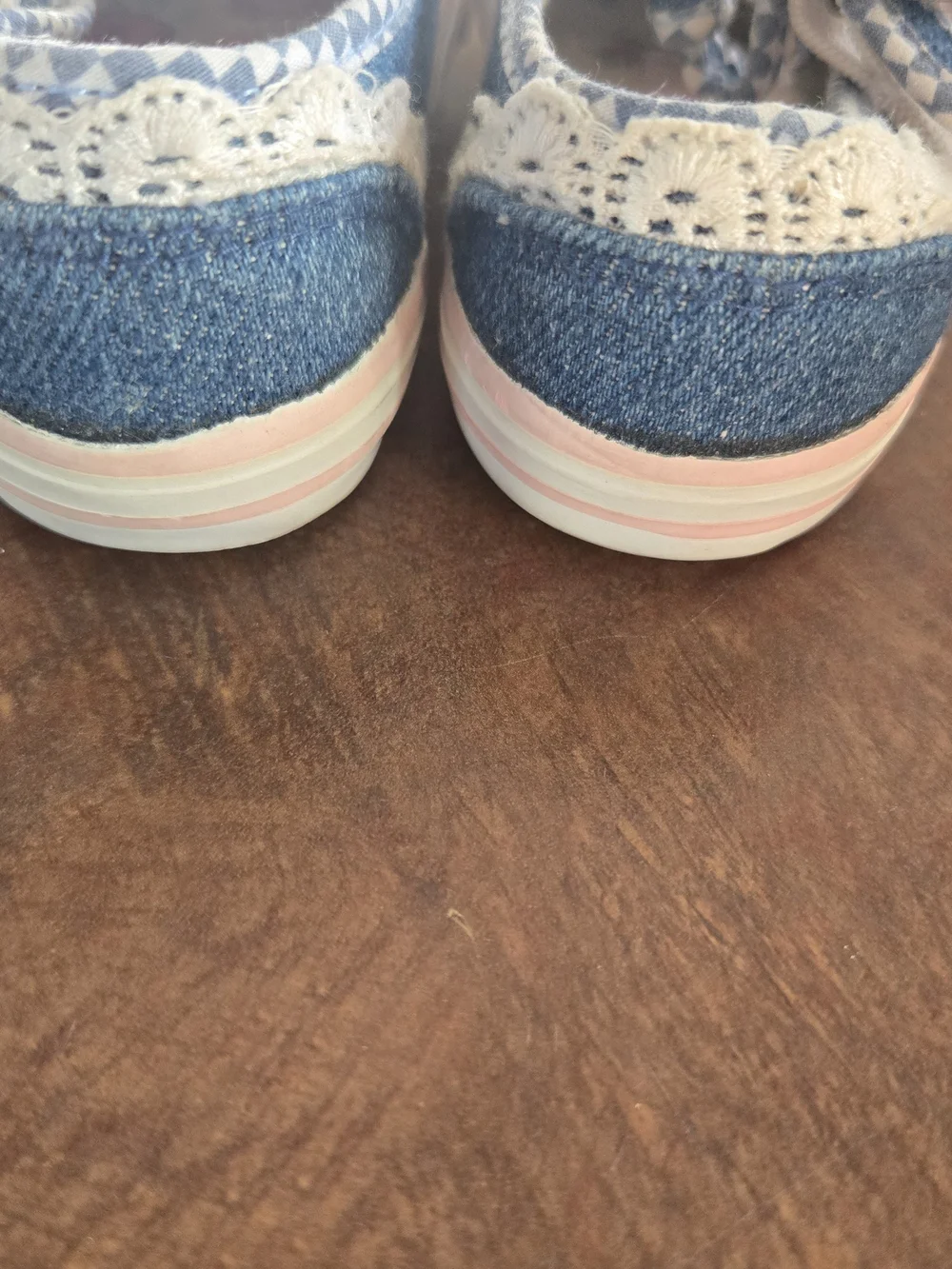 Crayola Vintage Denim Gingham T-Strap Mary Jane Toddler Shoes - Size 3C EUC